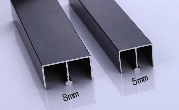 ш-образный 2м белый. профиль напр. направляющая под стекло. профиль направляющий, ш-образный, l-2м. (ст 148).