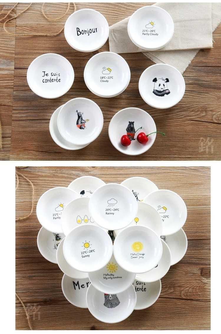 Contracted with small small plate ceramic disc flavour dish meal white household cartoon melon pickled food dish meal in the kitchen