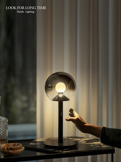 German Designer Minimalist Touch-Sensitive Dimming Table Lamp Luna Bedroom Bedside Living Room Study Gradient Color Lamp