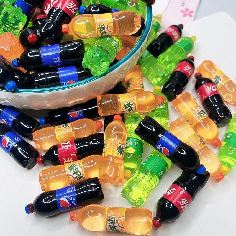 Microcots Play Mini Children Emulation Past Home Coke Snow Beyonnais DDIY Small Toy Blind Bag Small Bottle-Taobao