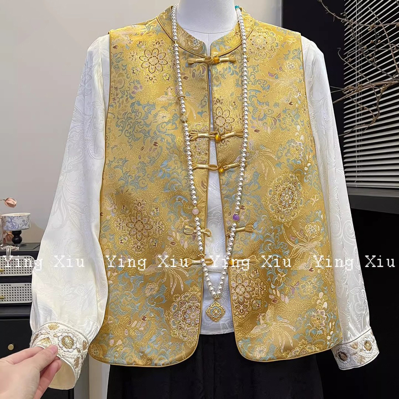 Mother's New Chinese-Style Brocade Embroidered Vest, Spring 2026 New Model, Noble National Style Vest with Traditional Buttons Mother's New Chinese-Style Brocade Embroidered Vest, Spring 2026 New Model, Noble National Style Vest with Traditional Buttons
