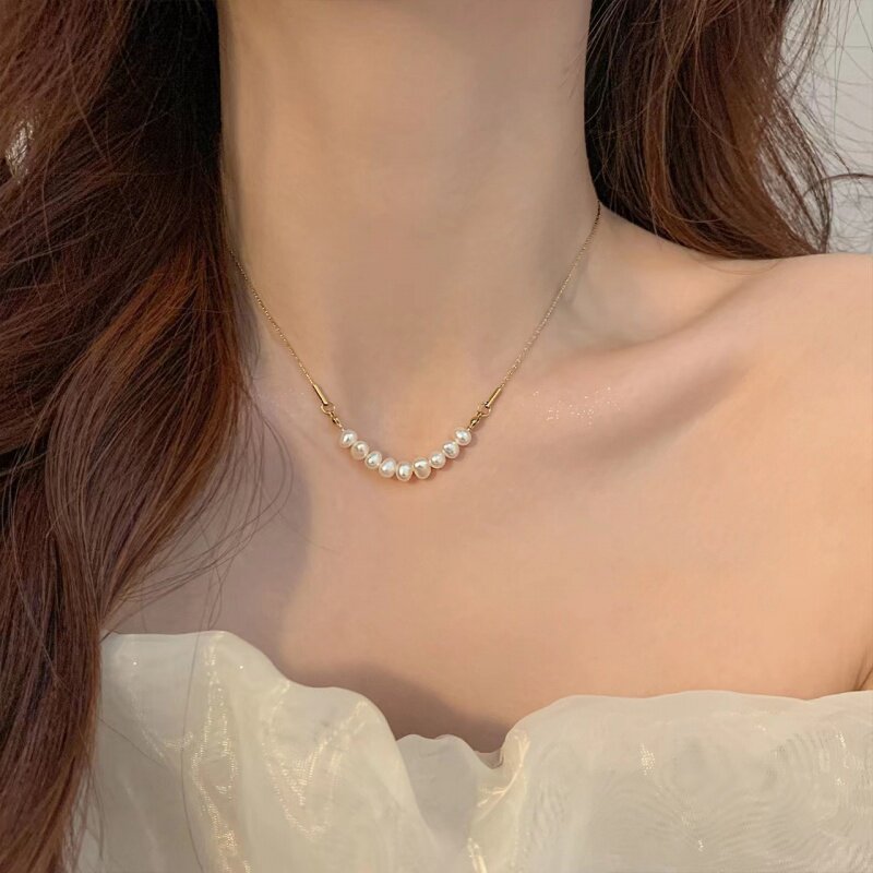 srrmhyn pearl necklace woman light extravagant and small crowd design sense lock bone chain temperament 100 lap neck chain light lavish style new-Taobao