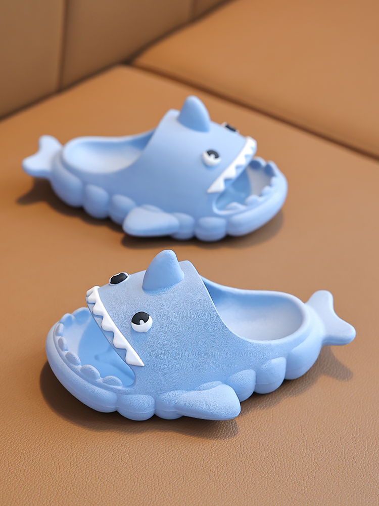 Baby slippers boy sandals children's slippers shark cartoon girls summer 2023 new anti-slip child