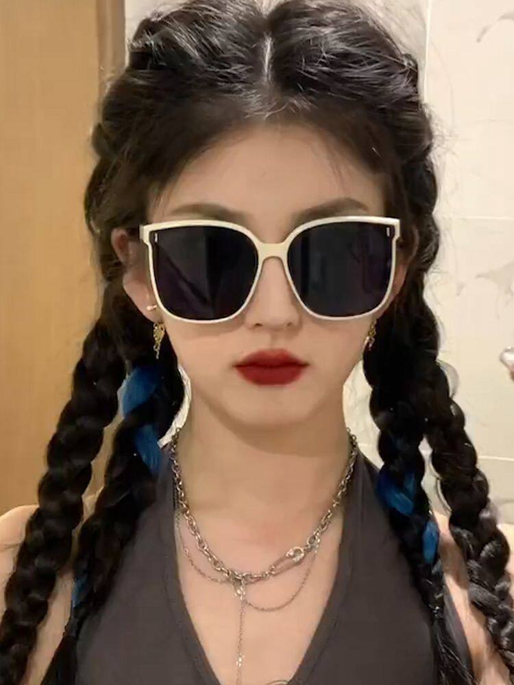 women’s white frame sunglasses – trendy uv protection fashion eyewear