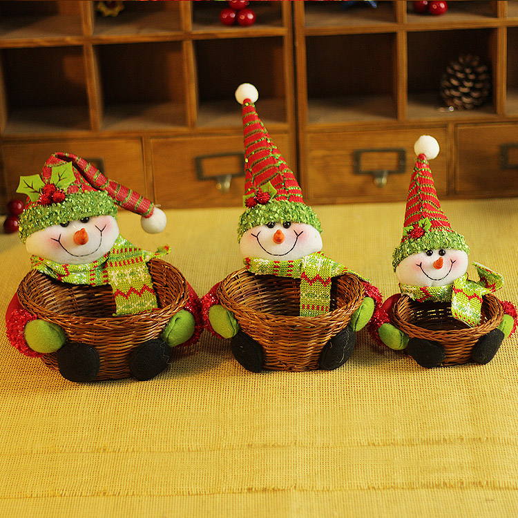 Rattan basket Candy Basket Tabletop Swing Piece Creative Gift Christmas Old Man Snowman Deer Cartoon Christmas Decorations