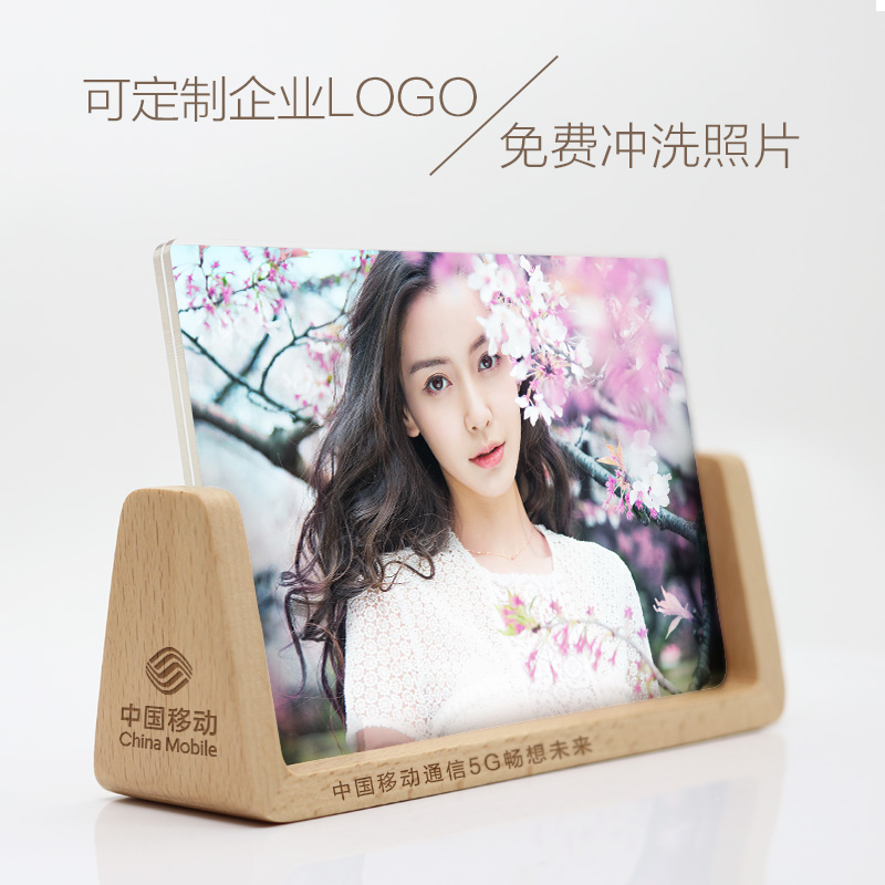 Photo frame swing table solid wood Creative European-style wooden custom lettering U shaped like frame wash photo frame 6 inch 7 inch 8 inch 10 inch