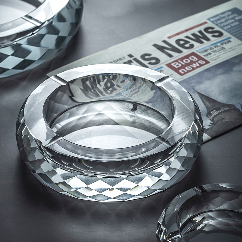 Crystal Tobacco Ashtray Creative Personality Trends Office Atmosphere Minima Eurostyle Luxury High-end Home Living Room Fashion