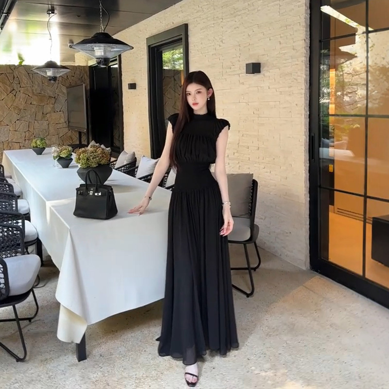 French High-End Elegant and Beautiful Long Skirt with Waist Slimming Look Black Small Flying Sleeve Dress for Women Summer Little Black Dress