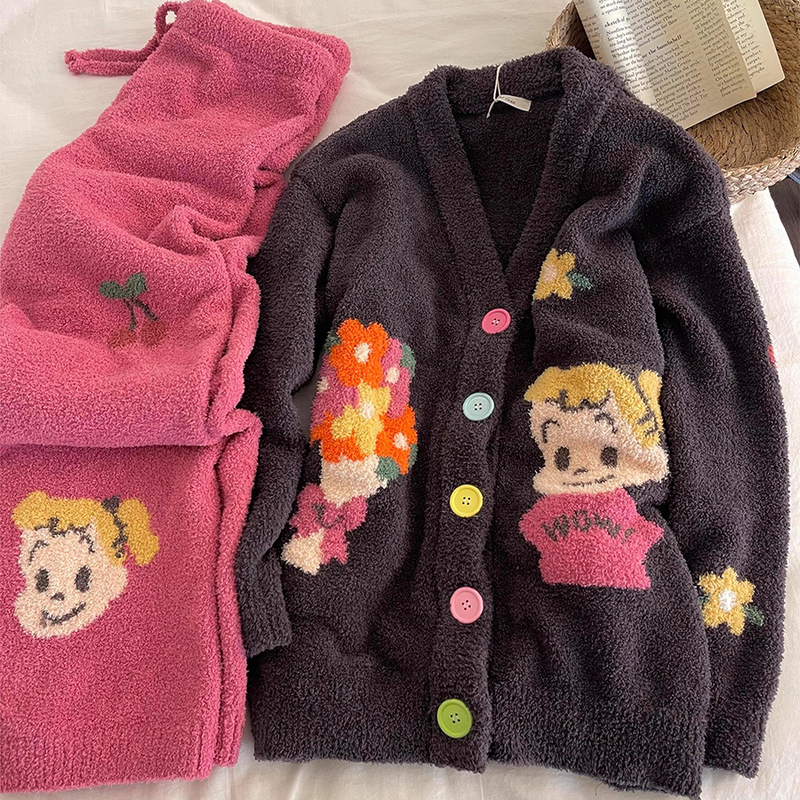 Sin Glee Sweet and Cute Cartoon Girl Knitted Half-Velvet Pajamas for Women, Thickened and Warm Home Wear for Autumn and Winter