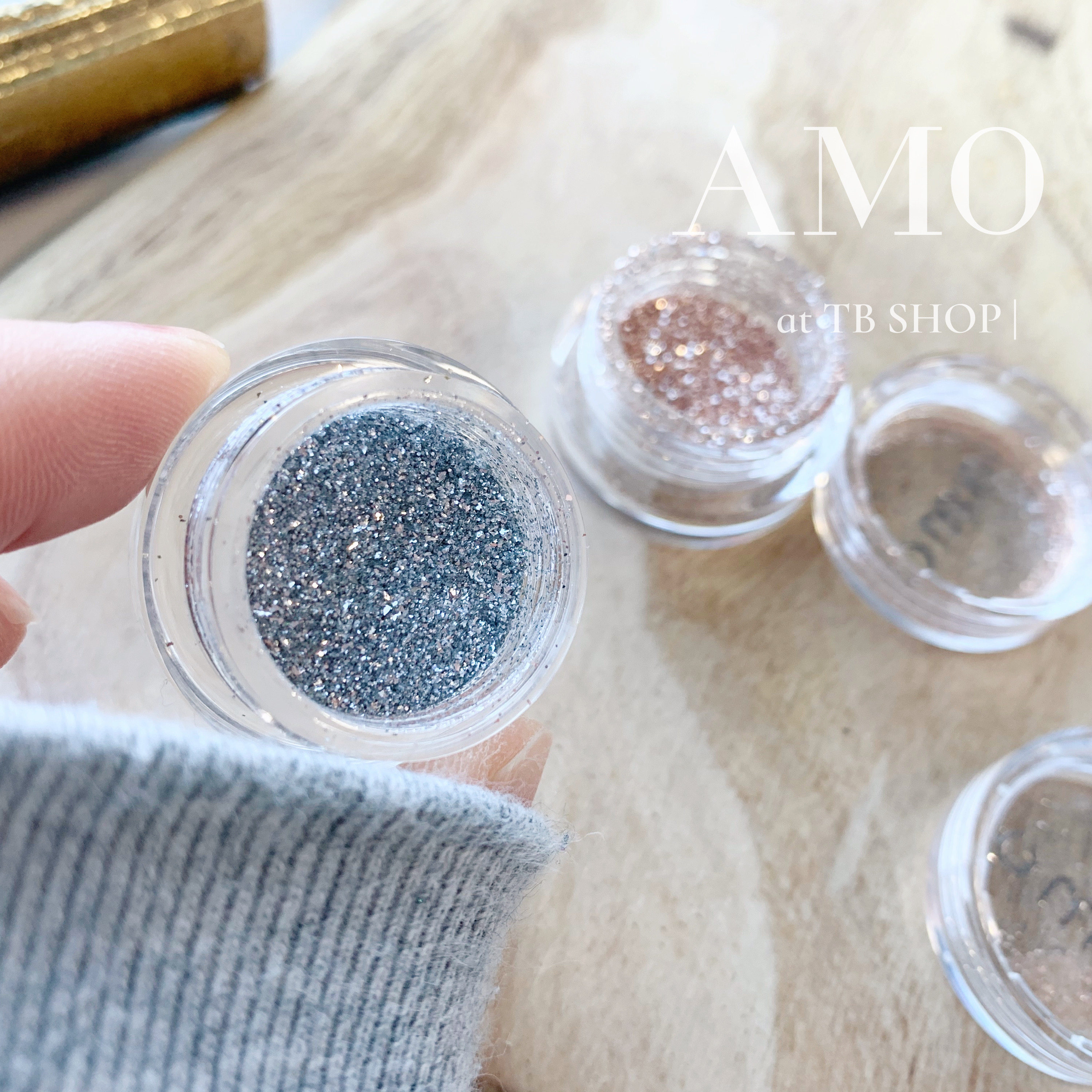 Limited bright sparkling flash flash - tasted Japanese delicacy flash - powder fine platinum mixed dawn ultra shiny