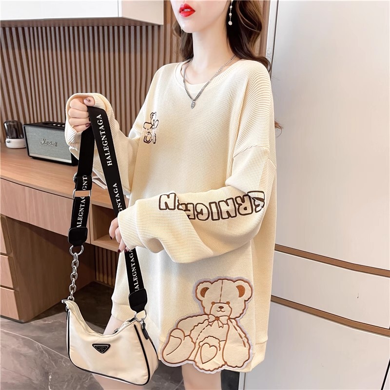 American-Style Embroidered Bear Mid-Length Sweatshirt for Women, 2026 Autumn New Plus-Size Women's Clothing, Loose Long-Sleeved Top for Chubby Girls American-Style Embroidered Bear Mid-Length Sweatshirt for Women, 2026 Autumn New Plus-Size Women's Clothing, Loose Long-Sleeved Top for Chubby Girls