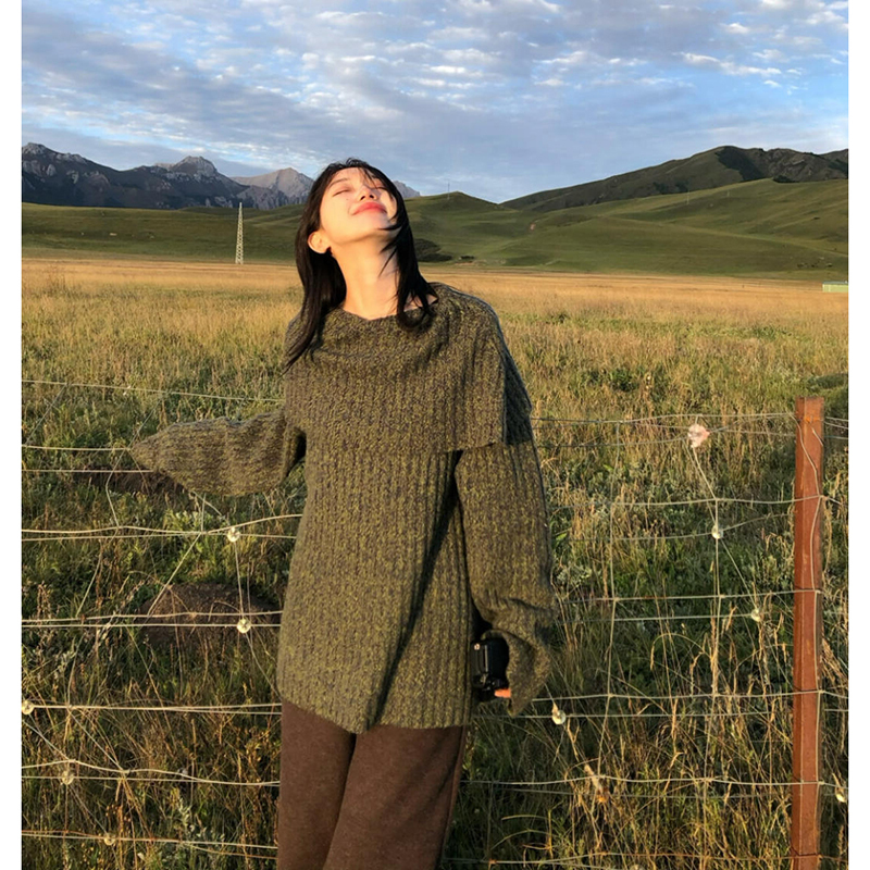 Japanese Style Retro Lazy High-End Sweater Women's Autumn and Winter Fashion Designer One-Shoulder Top That Are Popular This Year