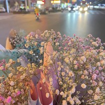 Flowers girlfriends Birthday Gift Sensation Real Flowers send girlfriend Qianhua Living room Pendulum Pieces Yunnan Straight Hair