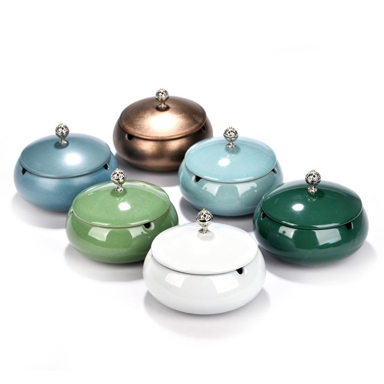 Lid Ashtray Living Room Circular Shatterproof Middle-aged and Elderly Ceramic Large Tobacco White Beautiful with Pattern