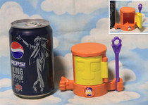 Kendecki 2006 Chic Tembateng The Colorful Mud of the Kid