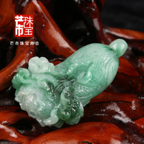 Manga jeweler will carve a piece of cabbage pendant jade processing engraving Myanmar ice glutinous seed emerald pendant pendant