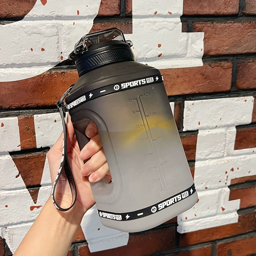 Вместительный и большой спортивный высококачественный портативный летний чайник для спортзала