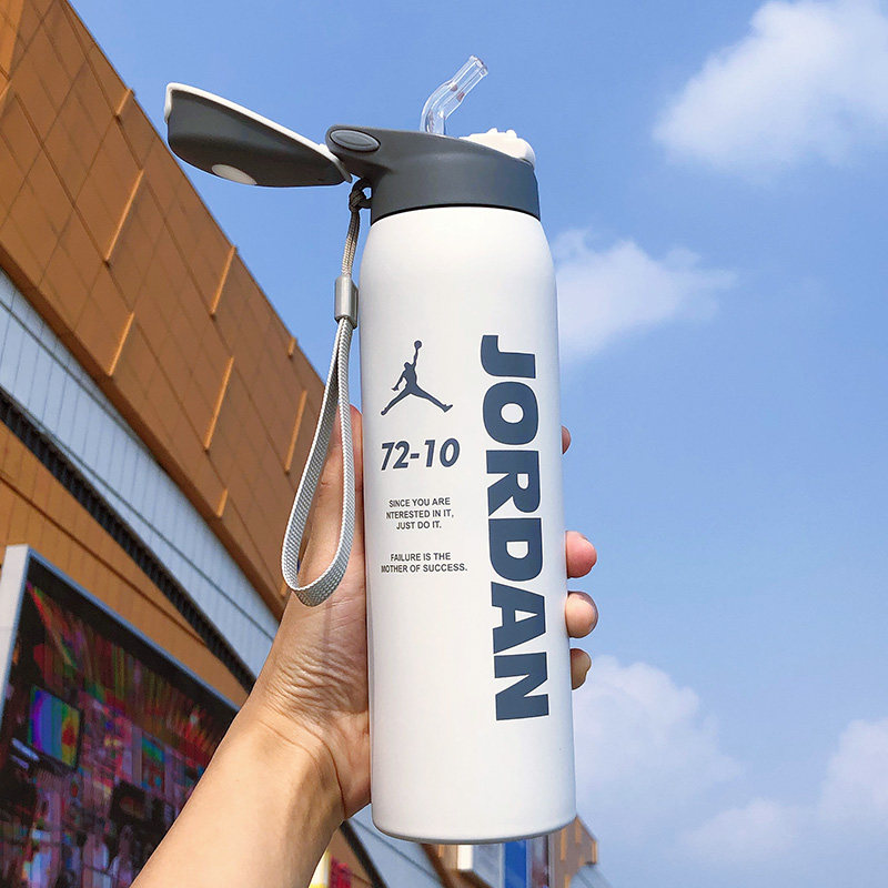 Thermos bottle water cup sports men's straw portable simple outdoor fitness thermos cup large capacity pot with lift rope cup