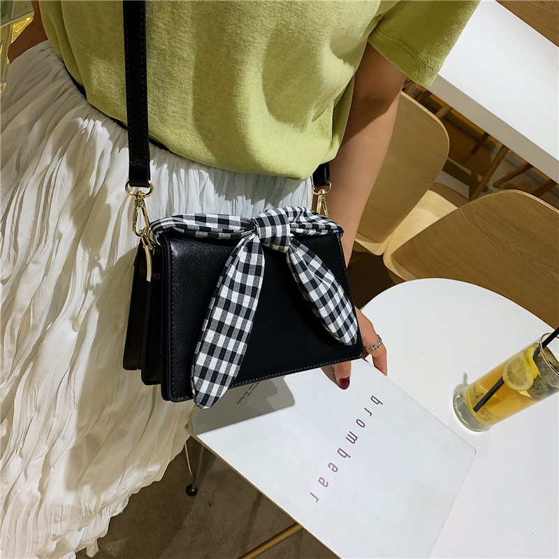 Cảm thấy túi túi khí của phụ nữ 2020 mới phiên bản Chao Han của mùa hè phổ biến nhỏ túi vuông một vai dốc túi