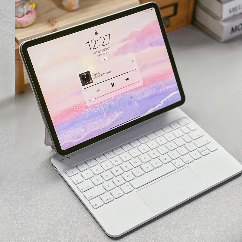 Wiwu Magnetic Suspension Magic Keyboard is suitable for Apple ipadpro11 inch 12 9 keyboard protective cover integrated 10th generation tablet keyboard air5 bluetooth keyboard 10 9 inches 2