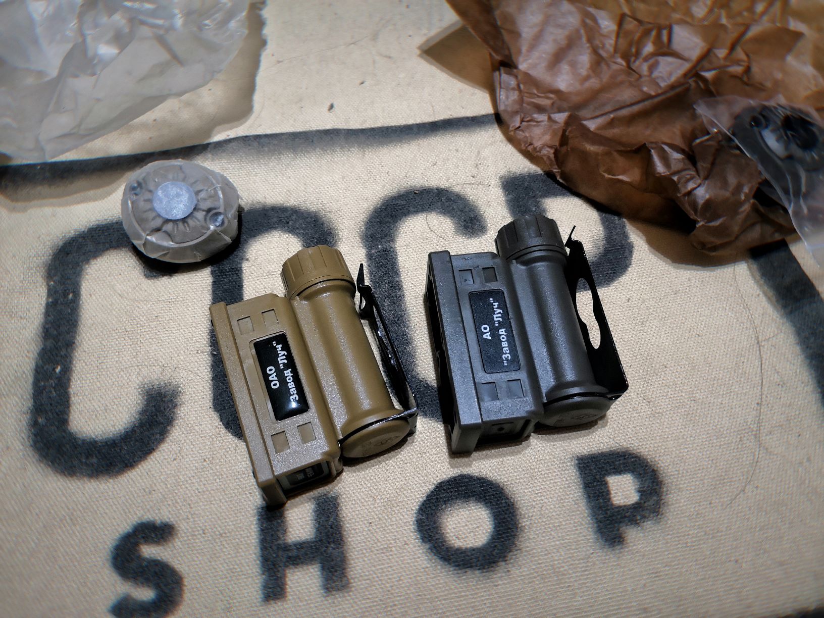 Russian origin 6E2 Rattlesnake FSS-014 safety helmet light signal light 6B47