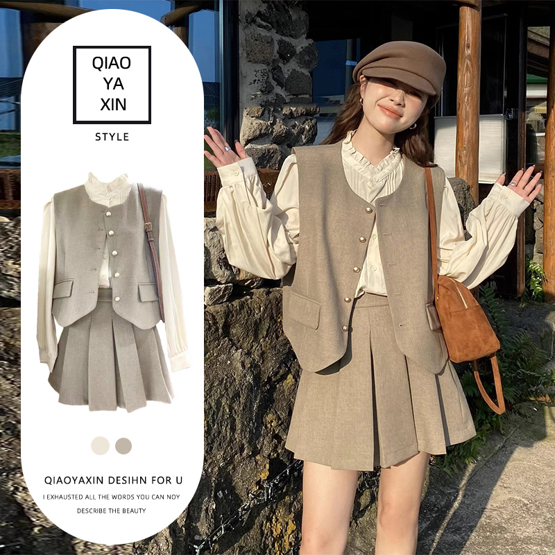 Beautiful Autumn and Winter Dresses for Women 2026 New Trendy Early Autumn Outfits Ootd Style Preppy Petite Chic Set