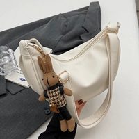 Белый кролик, подвеска