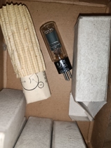 In stock new single package Yizheng GD-2A photoelectric tube university photoelectric experiment photoelectric effect electron tube