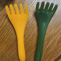 Fans exclusively share (beat 1 hair 2) Five-paws head massager massage comb scalp to relax and decompress the deviner