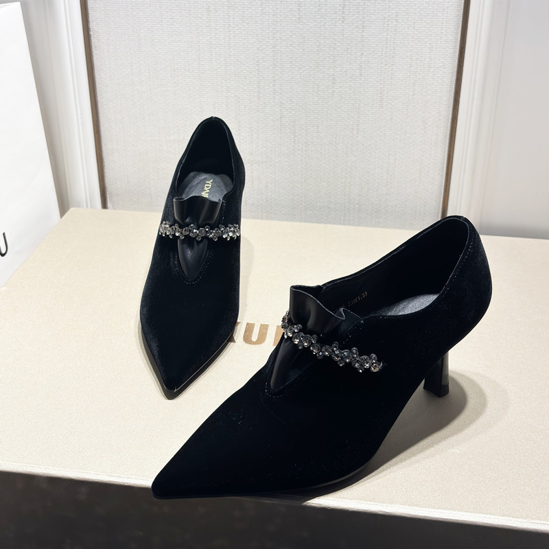 Black Deep-Cut Single Shoes for Women, Thin Heels, Spring and Autumn Pointed-Toe High Heels, Soft-Soled Ankle Boots, Elegant French and Korean Style Trendy Ankle Boots