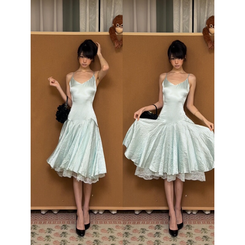 French-Style Green Satin Lace Suspender Dress for Women, Summer Elegant and Stunning Waist-Cinching Birthday Dress French-Style Green Satin Lace Suspender Dress for Women, Summer Elegant and Stunning Waist-Cinching Birthday Dress