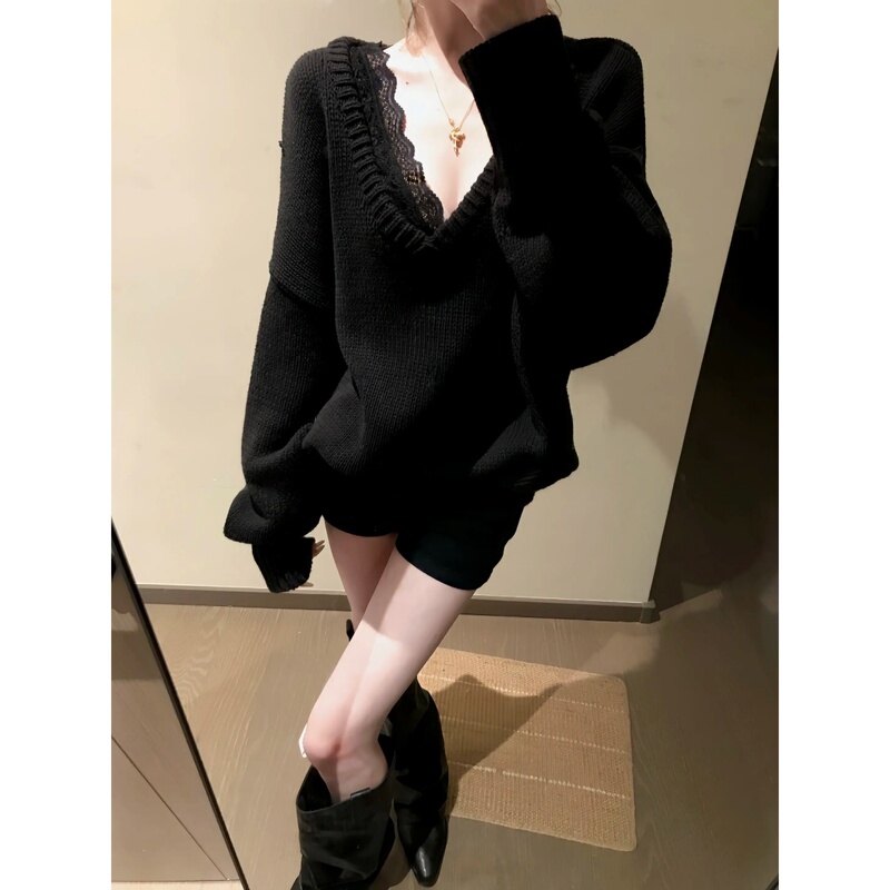 Korean-Style Black Lace V-Neck Knitted Sweater for Women, Autumn Casual and Loose Pullover Top with a Lazy Vibe Korean-Style Black Lace V-Neck Knitted Sweater for Women, Autumn Casual and Loose Pullover Top with a Lazy Vibe