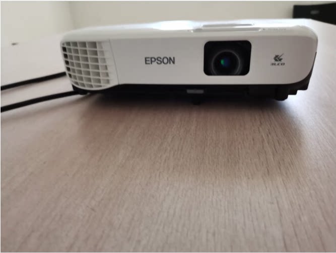 Epson CB-972 982W 992F X06 W06 U50 TW750 E10 FH06 FH52 Projector
