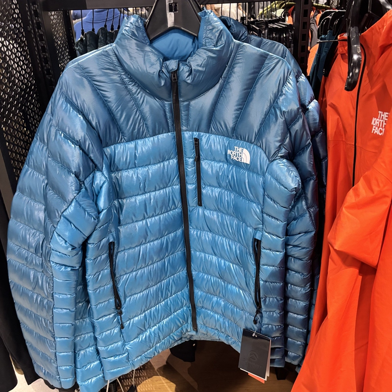 Xiaoming's Mom Purchases the North Face/North Face Men's Peak Series 800 Fill Power down Jacket from the Usa