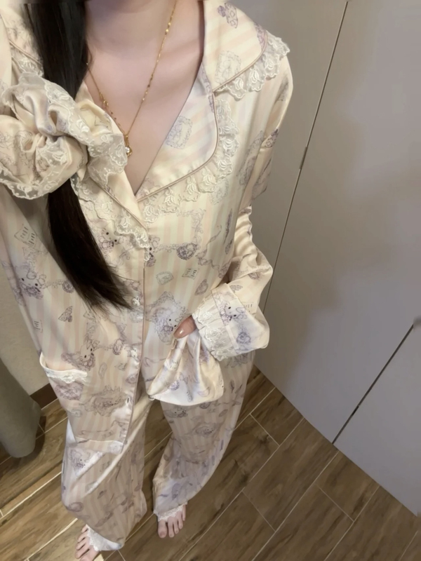 Dera French-Style Light Luxury Lace Trim Kitty Pajamas for Women, Korean Cute Style Long-Sleeved Long Home Wear Set