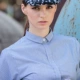 Синие и белые женские длинные рукава
