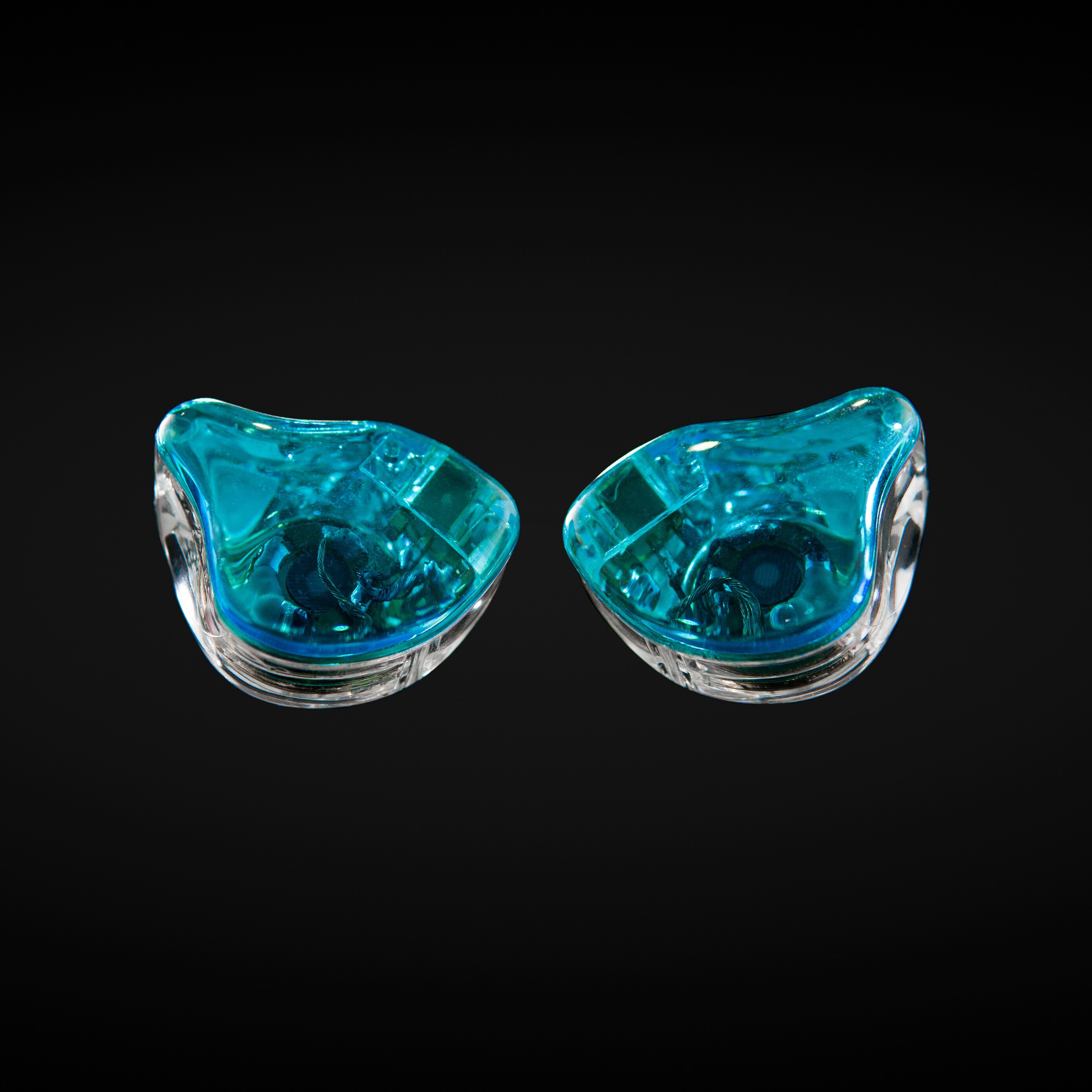 Sound of South China Sea Cat Family Moving Circle Voice Cord Earplugs