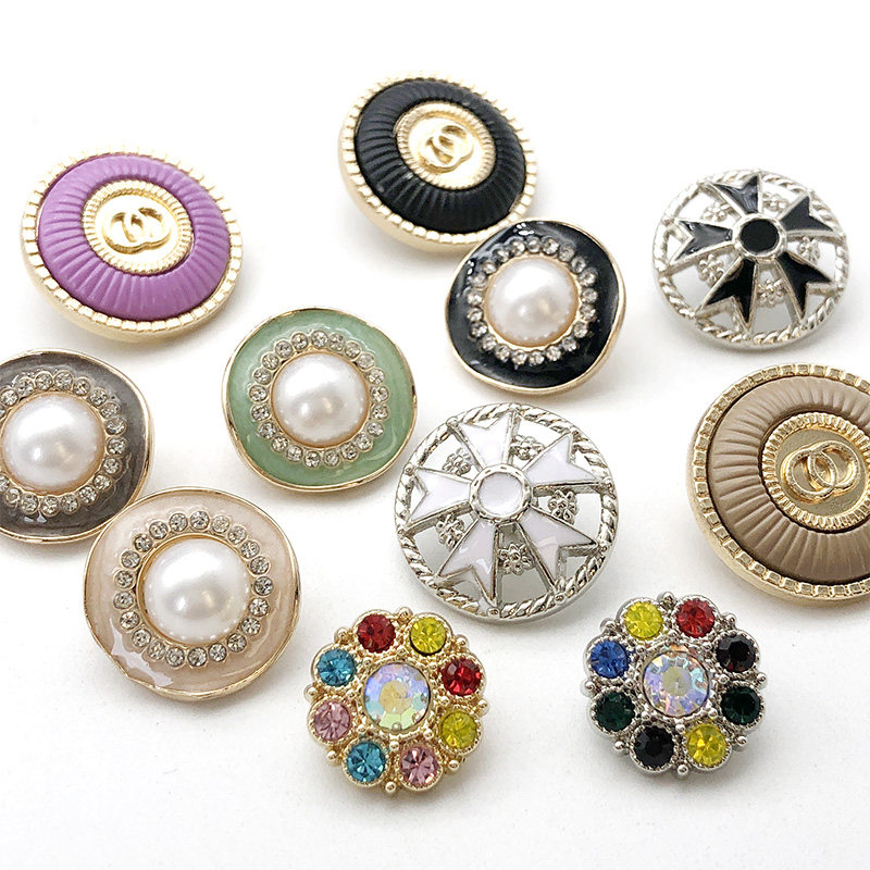 Metal Pearl Round Button Cardigan Sweater Top Small Fragrance Button Top Cardigan Clothes All-match Decoration Women