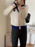 Белый Pinsea v -neck [женщина]