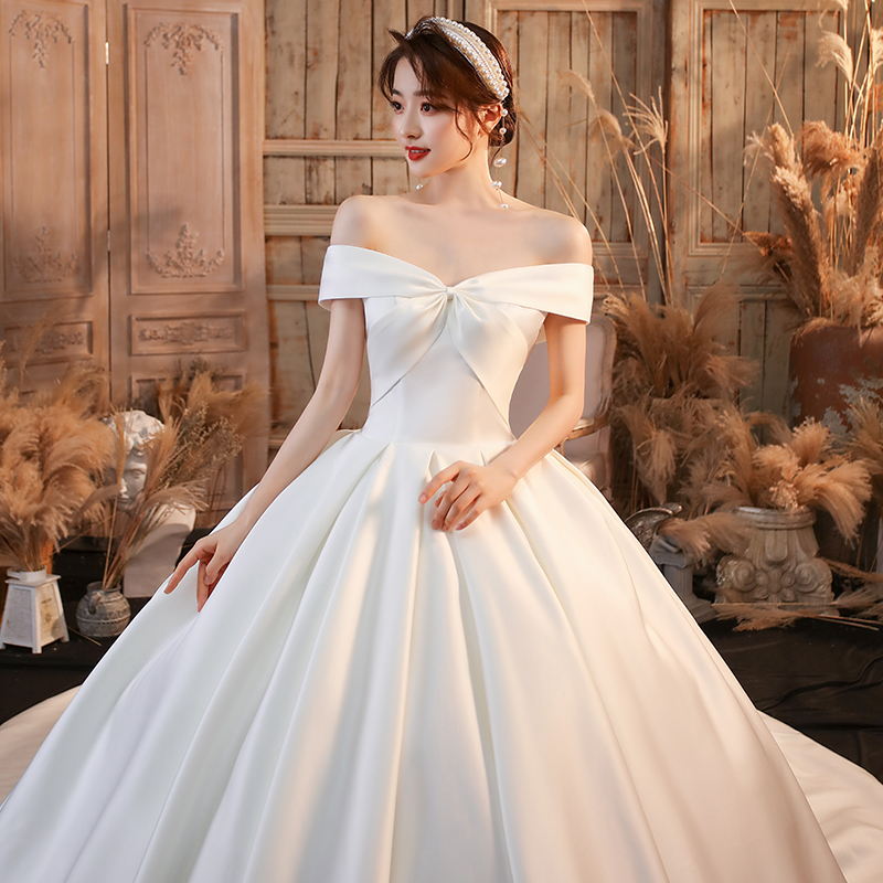 Word shoulder French satin light wedding dress 2022 new bridal main yarn high-grade texture satin simple retro qidi