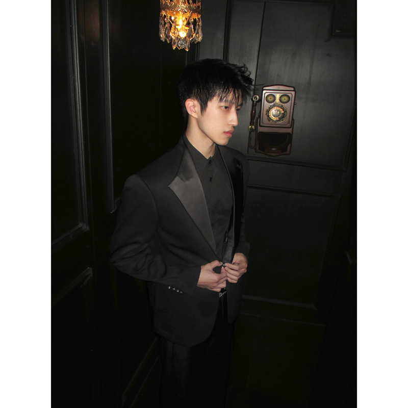Kensectti French-Style Patchwork Leather Collar High-End Suit, Luxury Designer Jacket with Shoulder Pads, Slim-Fit Men's Suit