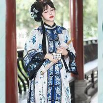New Hanfu blue and white porcelain Qing Han womens printed double-breasted horse face restoration sense of style suit travel photo clothes