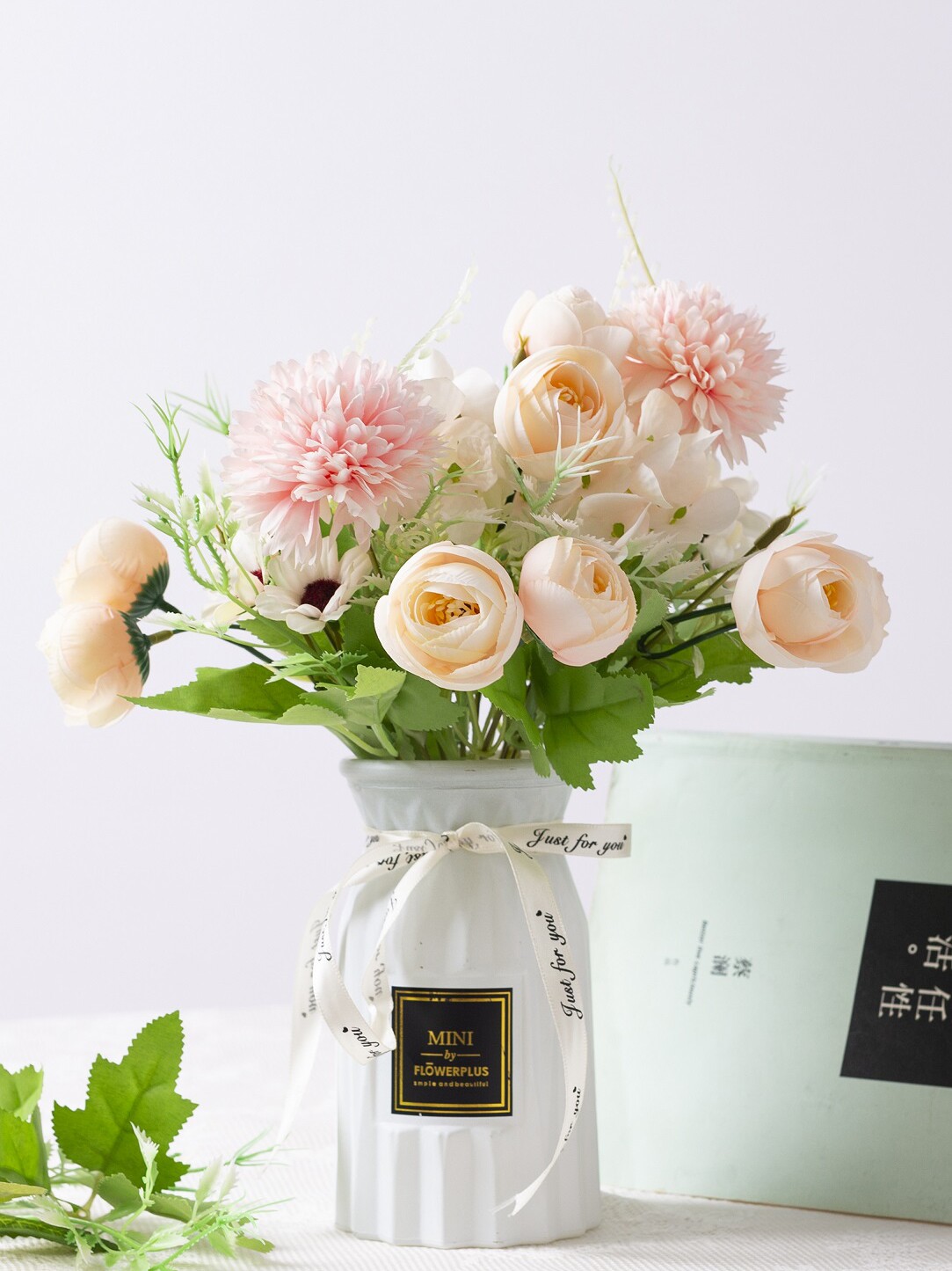 Fake flower simulation flower arrangement Nordic style new decoration high-end bouquet single ins wedding flower art dry flower rose