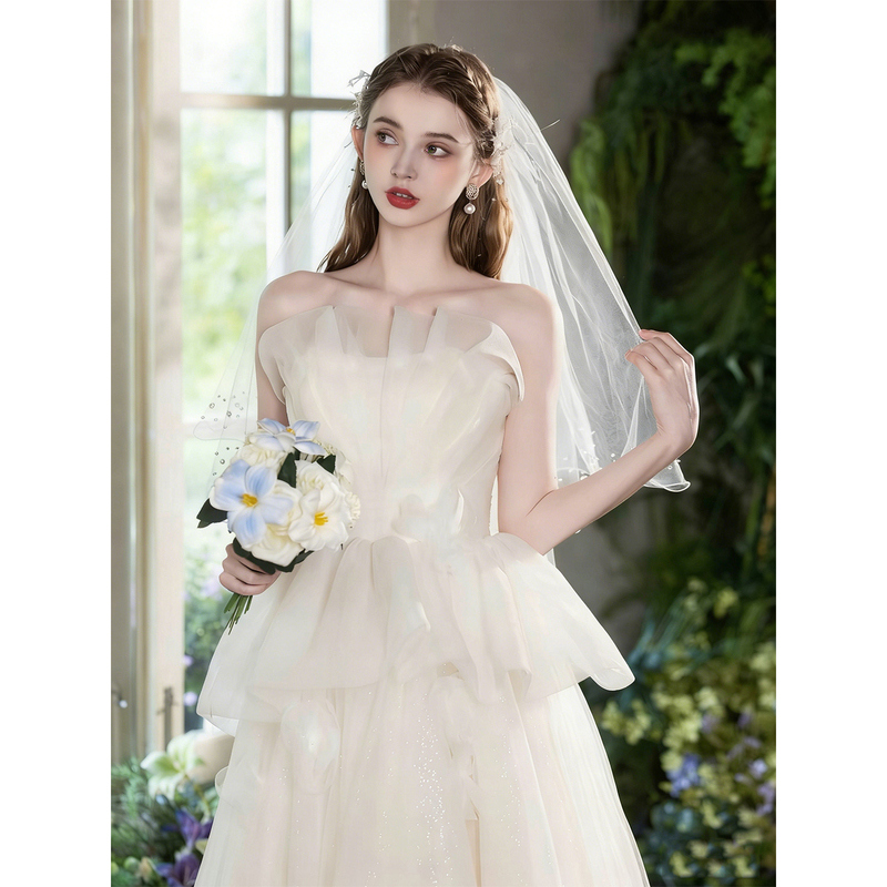 French-Style Strapless Light Wedding Dress with a High-End Feel, Suitable for Weddings, Engagements, Bridal Toasts, Hosts, Coming-Of-Age Ceremonies, and White Evening Gowns