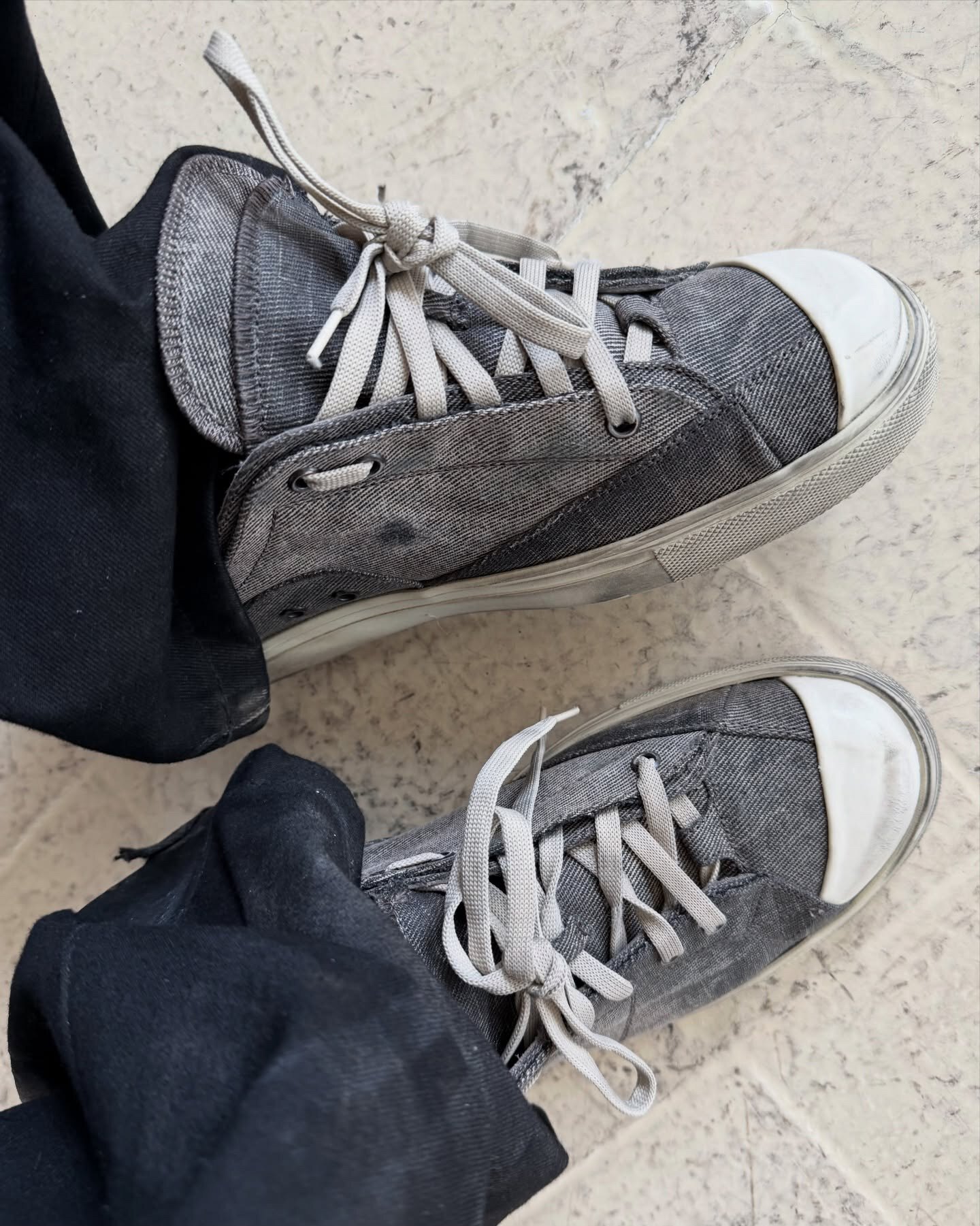 VOWPROGRESS Double-Layer Canvas Denim Low-Top Sneaker