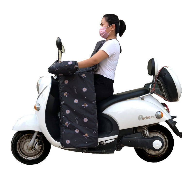 Electric vehicle windshield quilt winter split plus velvet thickened 2021 winter new handle windshield cold leg protection