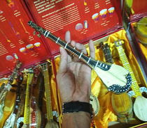 Xinjiang ethnic musical instruments Boer crafts home decoration ornaments ethnic minority characteristic tourist souvenirs
