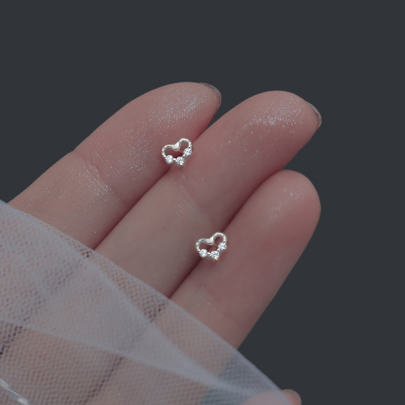 S925 Silver Mini Love Ear Rock Design Simple Little Fresh Diamond Sweet Girl Earring