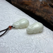 Lantian white jade floating emerald Pixiu pendant hand-carved leather pendant for men and women natural living jade terracotta warriors and horses same style