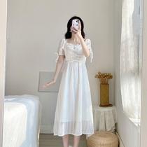 2020夏季新款流行裙子法式复古桔梗超仙小香风一字肩白色连衣裙